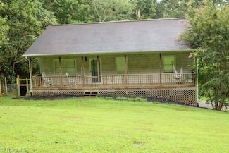 115 W High Acres Dr, Purlear, NC 28665