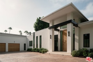 410 Doheny Rd, Beverly Hills, CA 90210