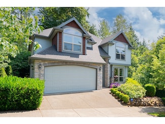 8218 SE Pineridge Ct, Portland, OR 97236