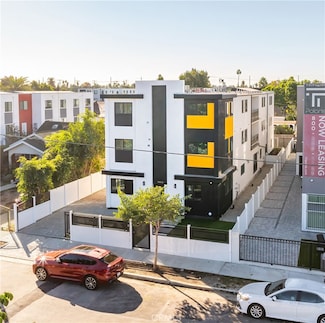 1444 W 37th St, Los Angeles, CA 90018