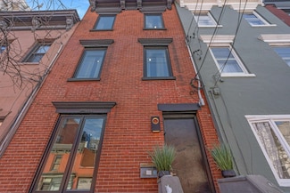 157.5 8th St, Hoboken, NJ 07030