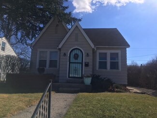 2020 Glenwood Ave, Fort Wayne, IN 46805