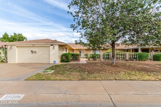 10304 W Kingswood Cir, Sun City, AZ 85351