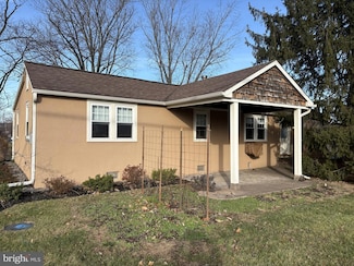 3842 Old Easton Rd, Doylestown, PA 18902