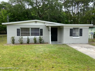 1677 Rowe Ave, Jacksonville, FL 32208