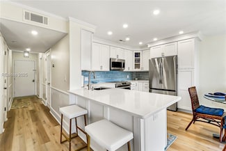 40 Folly Field Rd Unit C240, Hilton Head Island, SC 29928