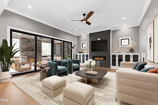 8621 Bishop Pine Ln, Wake Forest, NC 27587