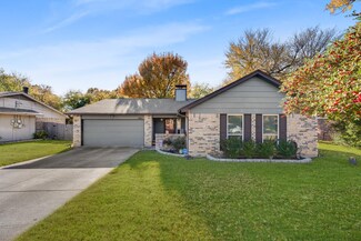 3925 Raywood Dr, Grand Prairie, TX 75052