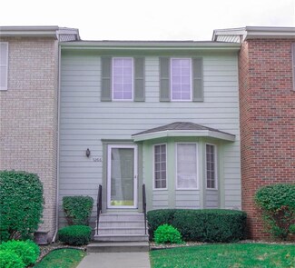 5266 Meredith Dr, Des Moines, IA 50310