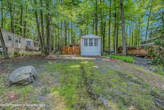 35 Cedar Dr, Covington Township, PA 18424