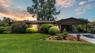 1427 Phyllis St, Lakeland, FL 33803