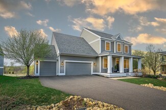 1201 Pioneer Trail, Bayport, MN 55003