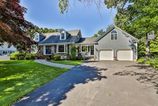 4 Jefferson Rd, Methuen, MA 01844