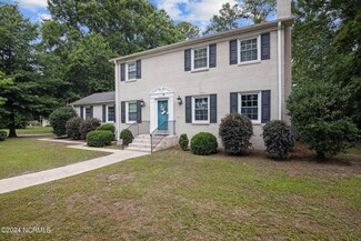 201 Westhaven Rd, Greenville, NC 27834