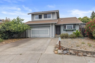 1374 Gaspar Ct, Rohnert Park, CA 94928