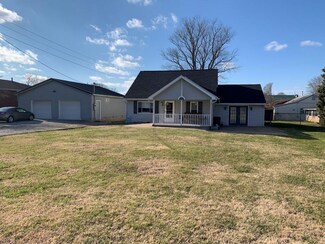 307 Stone Rd, Belpre, OH 45714