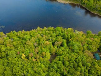 25 Mattaseunk Rd, Molunkus Township, ME 04451