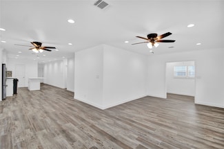 1307 Brooks Ave, Rosenberg, TX 77471
