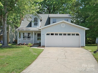 8030 Glencannon Dr, Charlotte, NC 28227