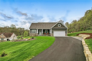 129 Metz Rd, Foxburg, PA 16036