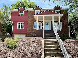 4012 Palisades Dr, Weirton, WV 26062