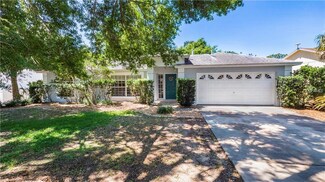 15829 Hidden Lake Cir, Clermont, FL 34711