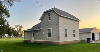 205 Mooreton Ave N, Mooreton, ND 58061