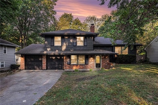 10518 Mersington Ave, Kansas City, MO 64137