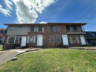 1720 & 1706 Sanford Dr, Little Rock, AR 72227