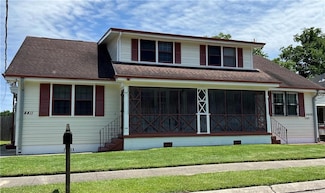 4411 Rhodes Dr, New Orleans, LA 70126