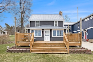 144 E Hickory Rd, Battle Creek, MI 49017