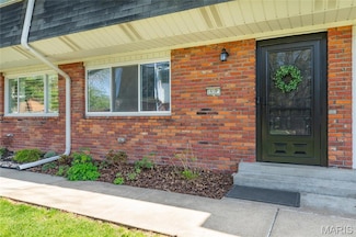 1910 W Delmar Ave Unit B, Godfrey, IL 62035
