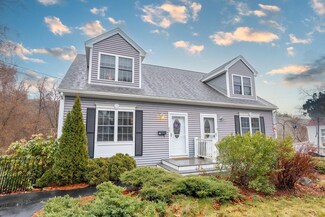 7 Liberty St Unit B, Merrimac, MA 01860