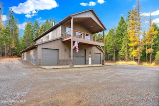 42 Seneacquoteen Dr, Priest River, ID 83856