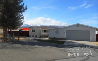 215 Taurus Cir, Reno, NV 89521