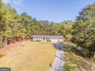 8690 Silver Hill Rd, Lyerly, GA 30730