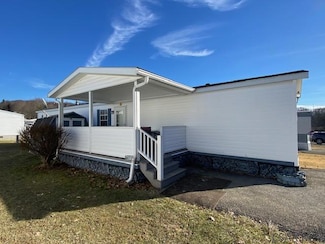 139 Stonehedge Ct, Johnstown, PA 15904