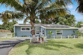 9277 Bloomfield Dr, Palm Beach Gardens, FL 33410