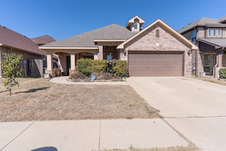 4332 Sweet Clover Ln, Crowley, TX 76036