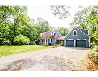 32 Lancaster Rd, Berlin, MA 01503