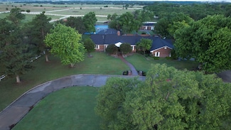 2111 48th St, Woodward, OK 73801