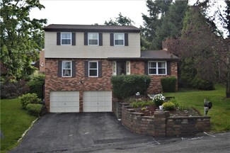 2121 James Dr, Pittsburgh, PA 15212
