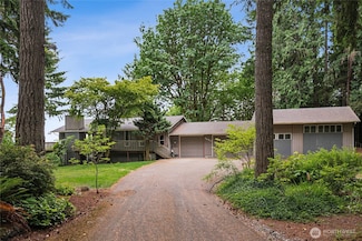 7650 SE Southworth Dr, Port Orchard, WA 98366