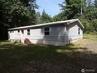 5530 Central Valley Rd NE, Bremerton, WA 98311