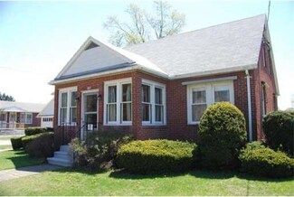527 Mckinstry Ave, Chicopee, MA 01020
