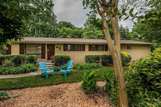 3828 Dunwoody Dr, Charlotte, NC 28215