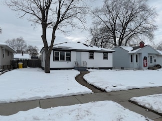 714 N Rensselaer St, Griffith, IN 46319