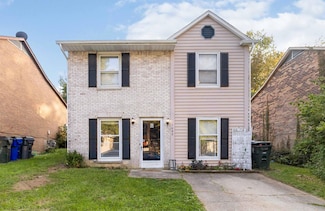 1052 Tatesbrook Dr, Lexington, KY 40517