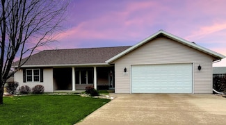 118219 Sunset Ridge Dr, Stratford, WI 54484