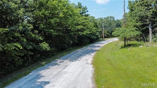 1119 Pawnee Dr, Cuba, MO 65453